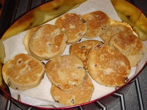 Welsh griddle cakes