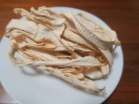 Dried kanpyo bottle-gourd ribbons