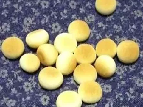 Small egg boro biscuit balls