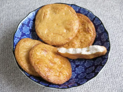 Japanese senbei rice-cracker discs