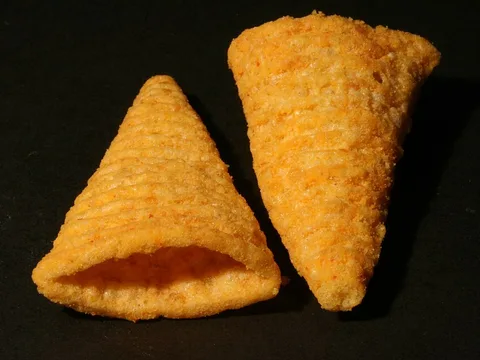 Funnel-shaped corn Bugles