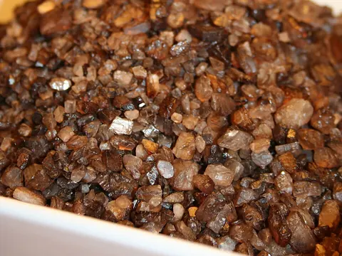 Generic smoked salt crystals